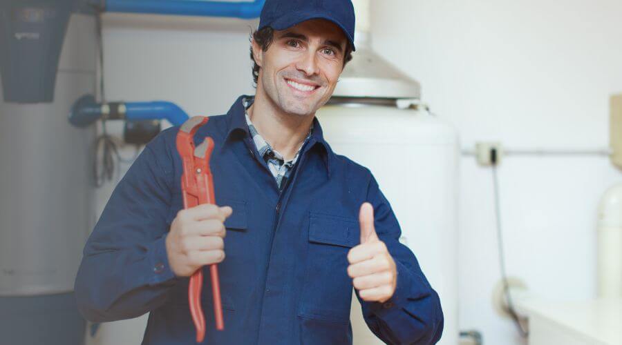 Expert burst pipe repair services in Wyndmere, ND